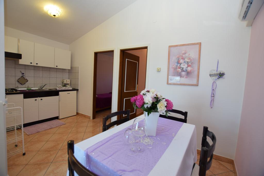 Apartments Petra Банджоле Экстерьер фото
