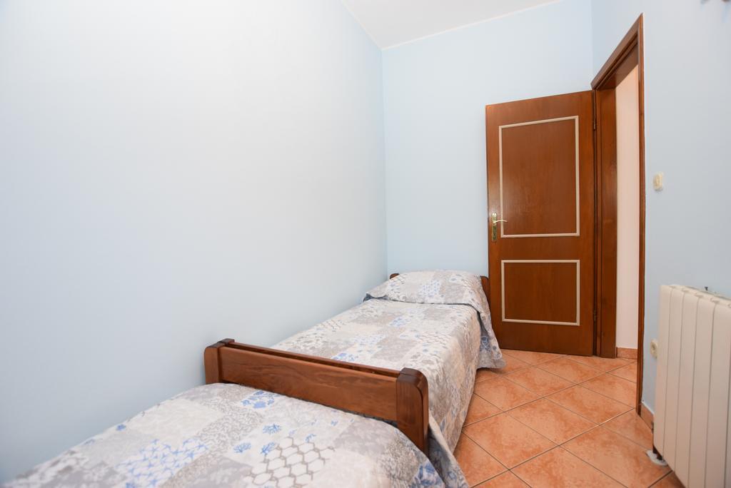Apartments Petra Банджоле Экстерьер фото